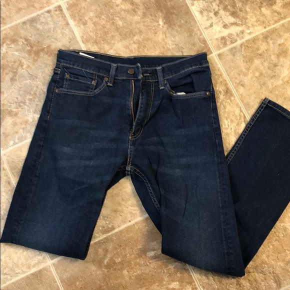 Levi Strauss Men’s Jeans - Picture 3 of 3